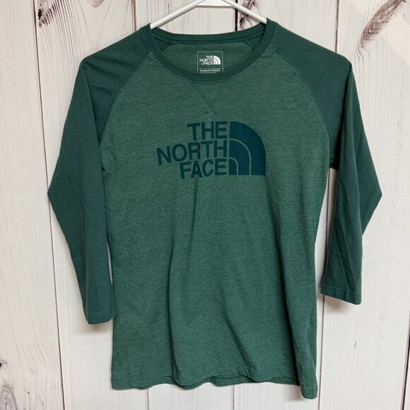 The North Face Raglan Logo 3/4 Sleeve Tee Women’s Small Green EUC - Picture 1 of 8